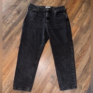 Dynamite CLAUDIA jeans.  Size 31 US